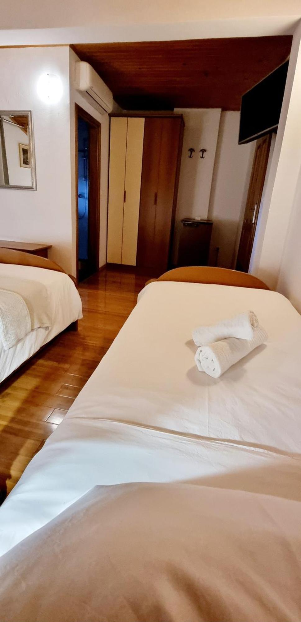 Nadija Rooms Funtana Exterior foto